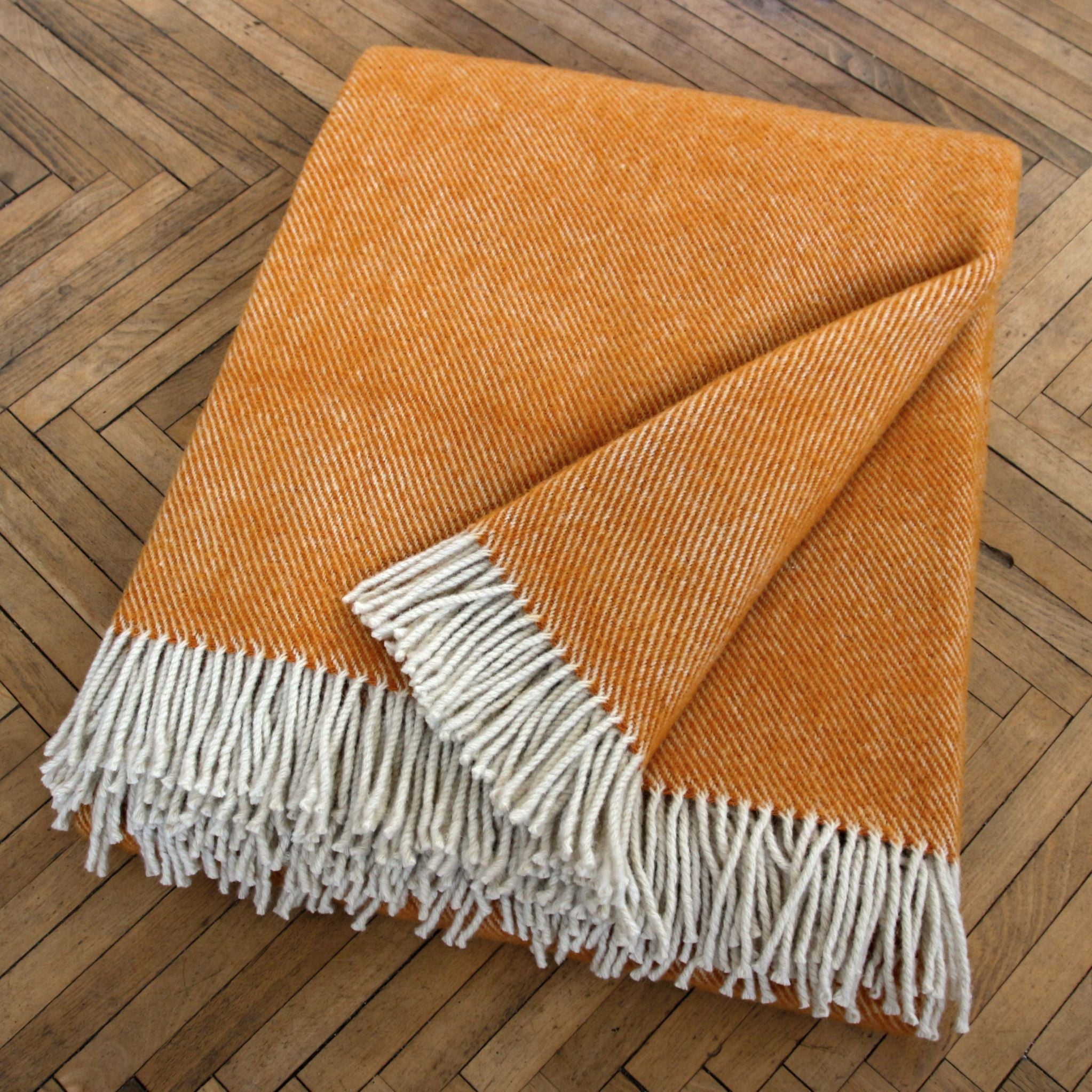 Sheep wool blanket - ocher