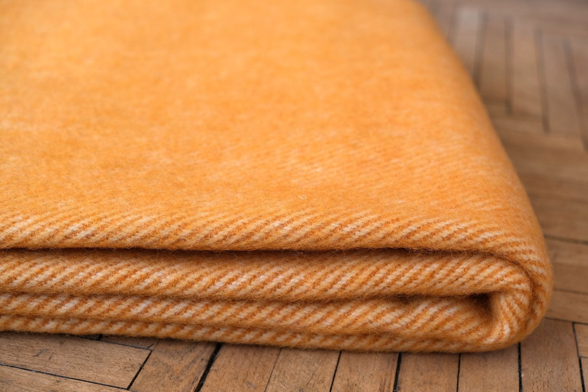 Sheep wool blanket - ocher
