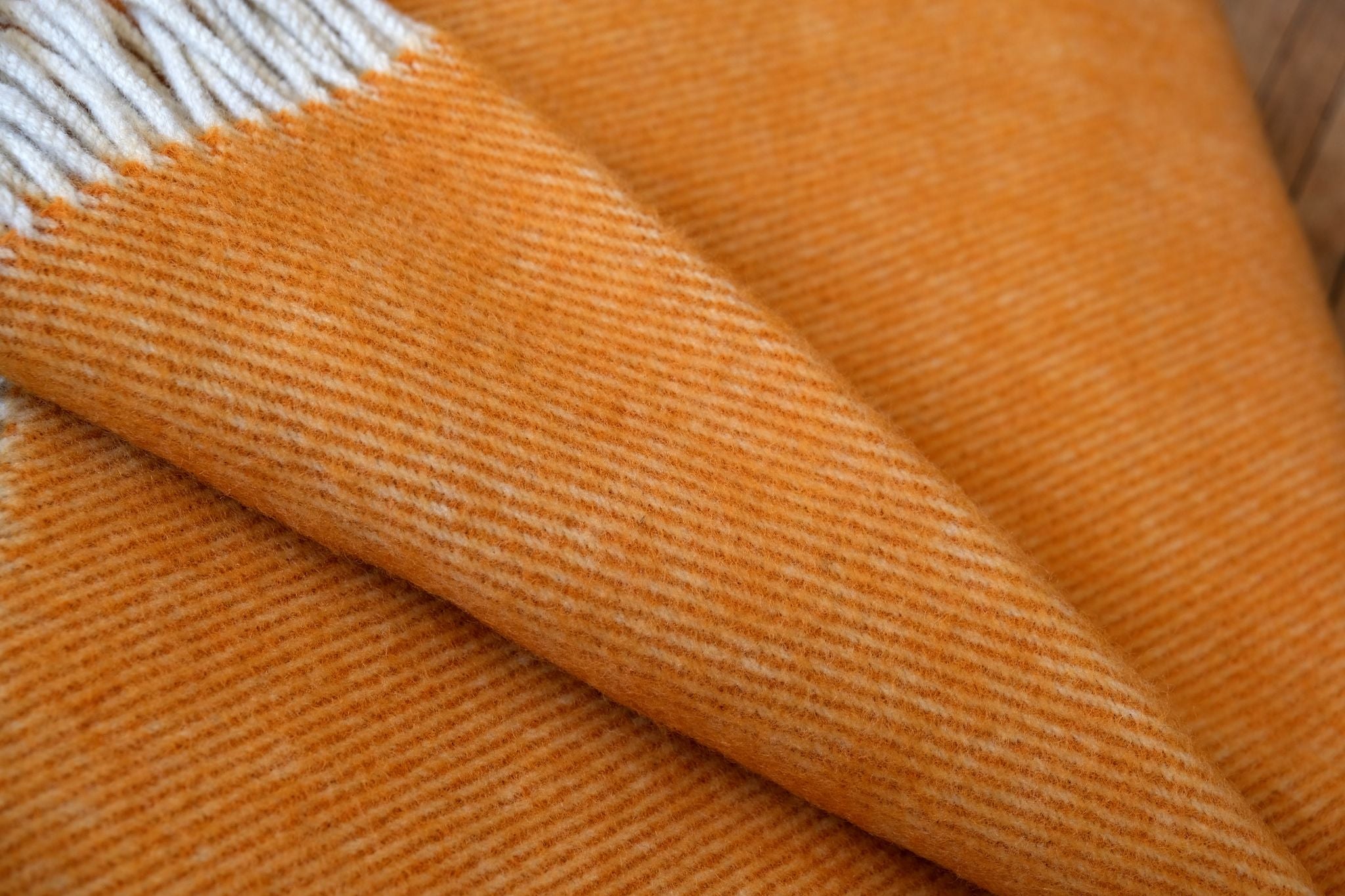 Sheep wool blanket - ocher
