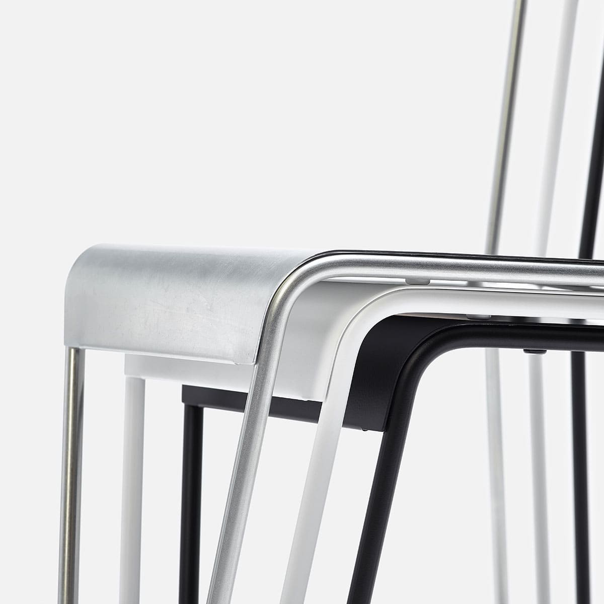UM chair