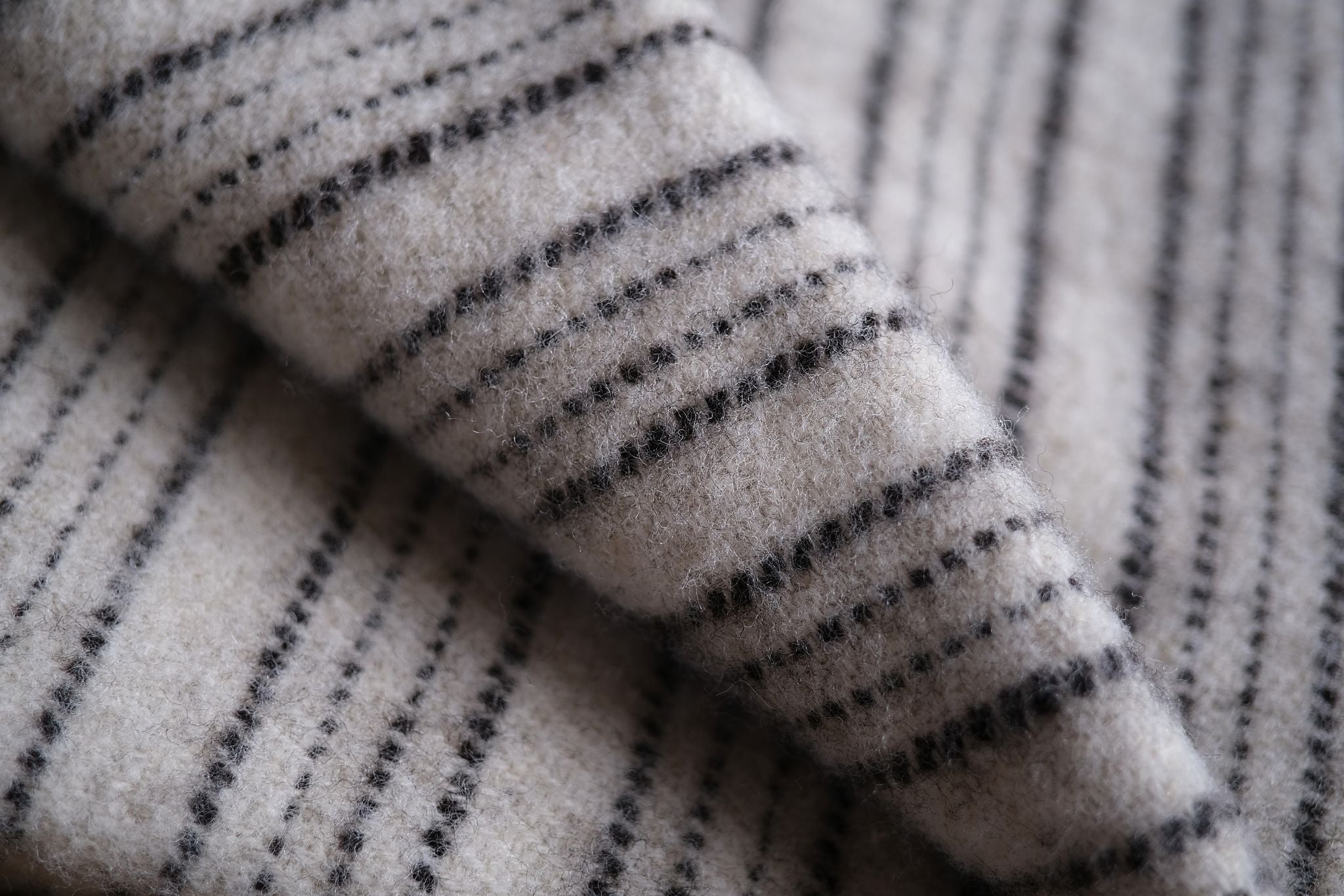 Sheep's wool blanket - striped sable