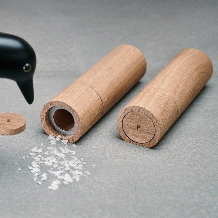 Salt and pepper mills - P-salt &amp; S-pepper